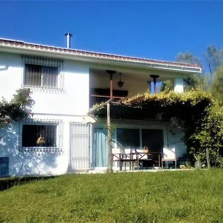 Peaceful Vacations *