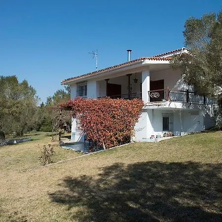 Peaceful Vacations * Possidi