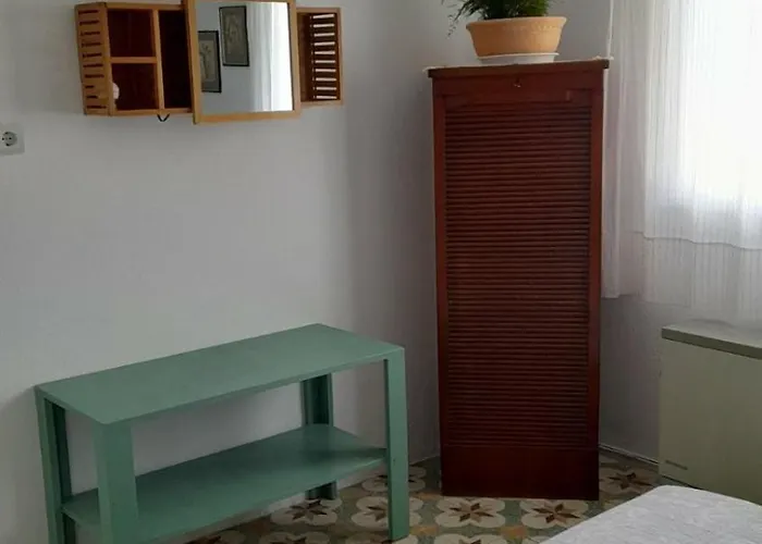 Peaceful Vacations * Possidi